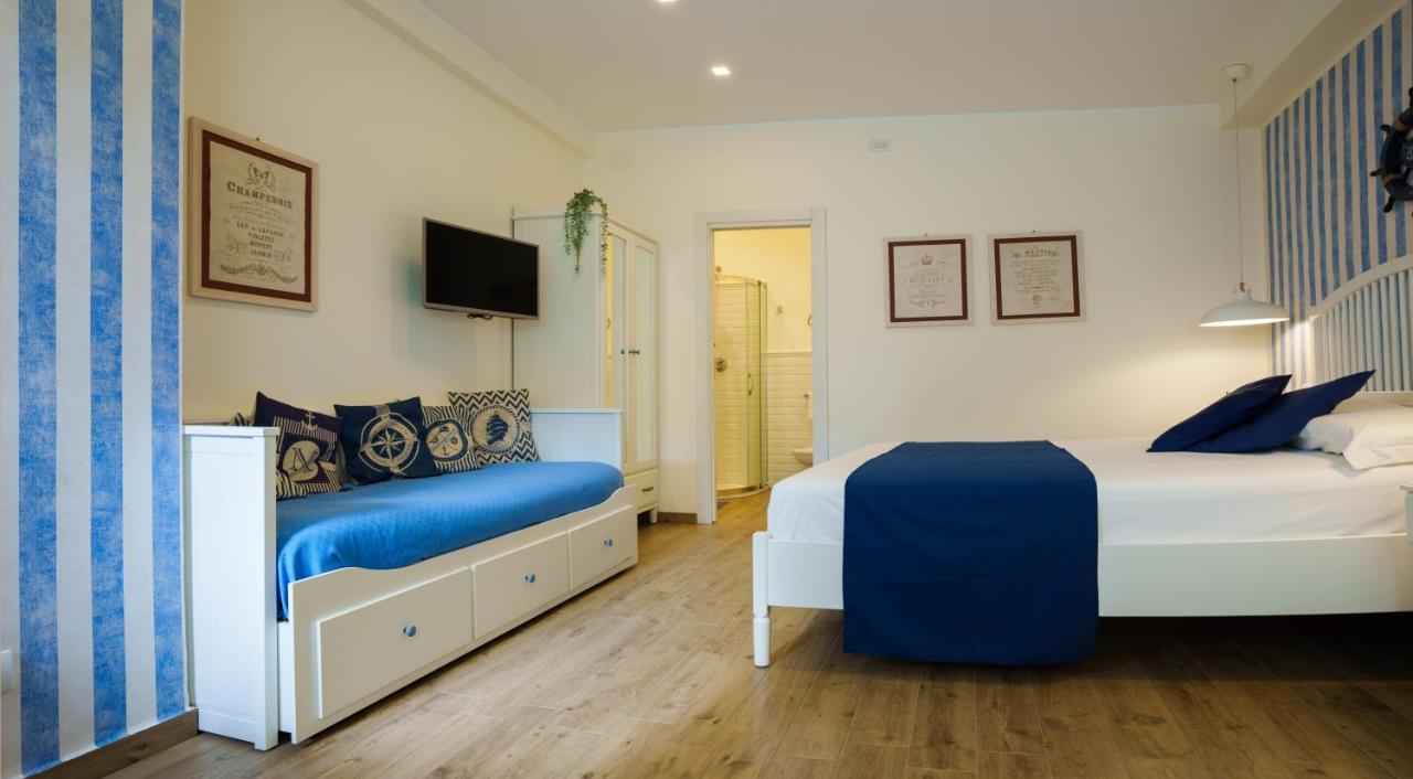 סנטה תרזה די ריבה Quattro Torri B&B מראה חיצוני תמונה