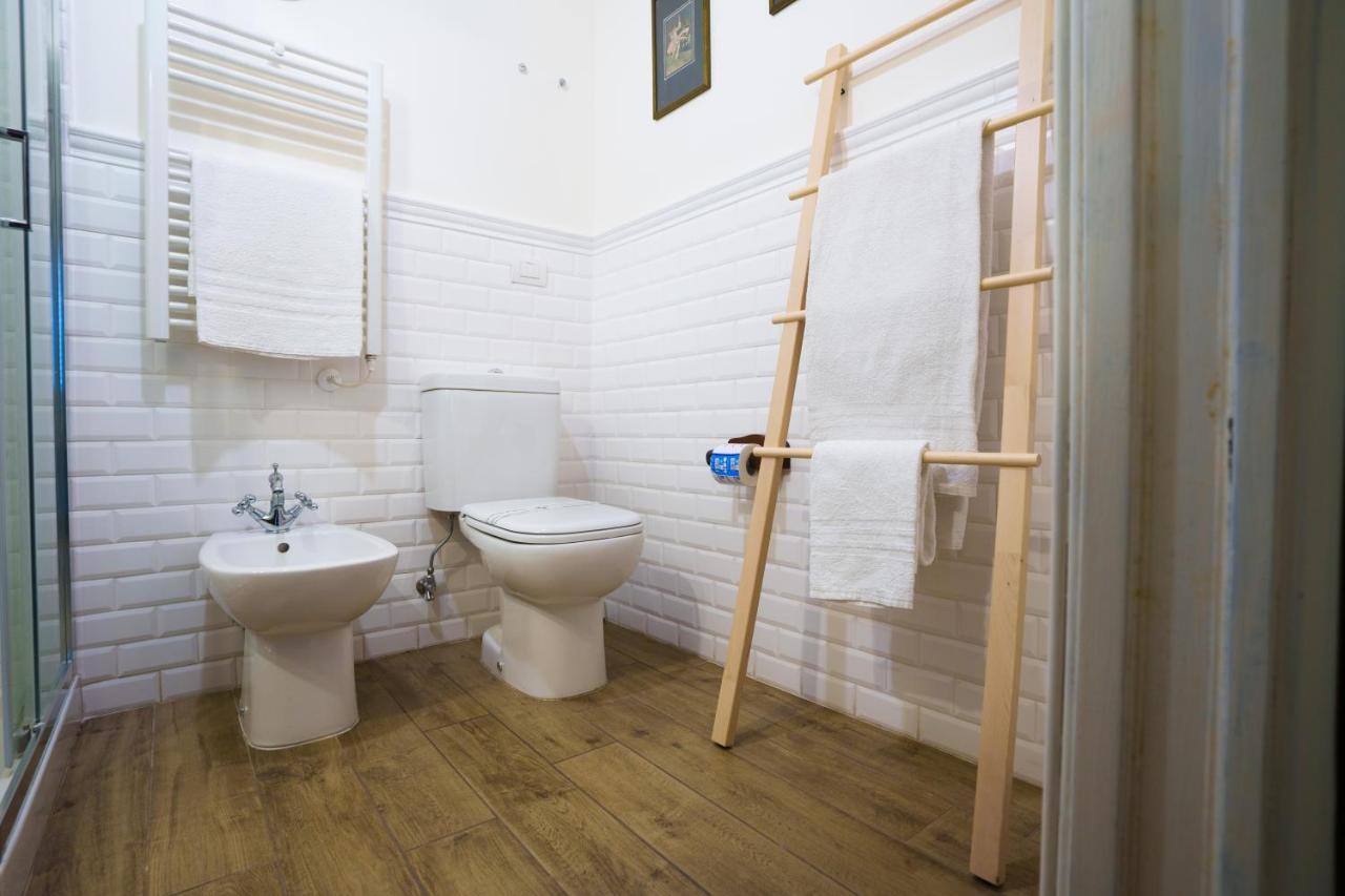 סנטה תרזה די ריבה Quattro Torri B&B מראה חיצוני תמונה