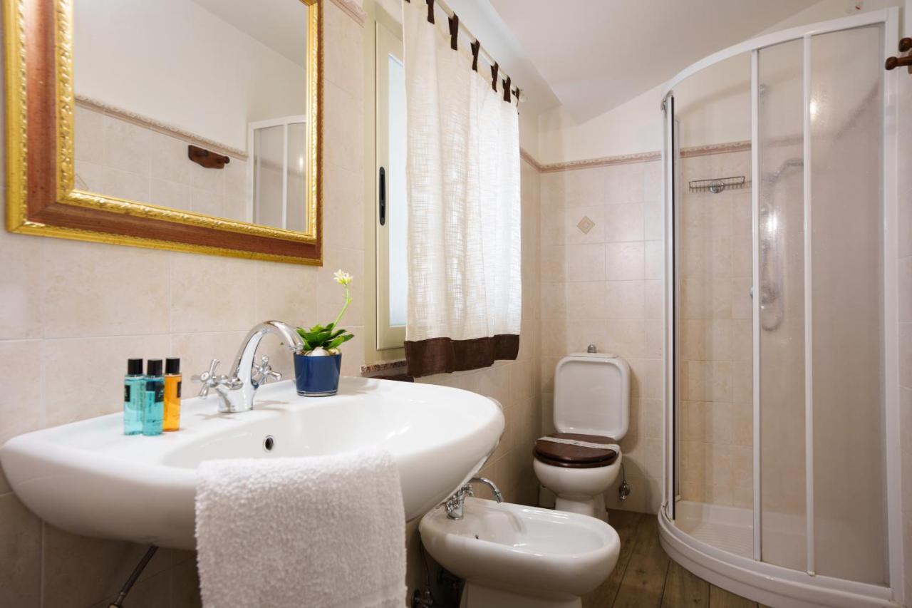 סנטה תרזה די ריבה Quattro Torri B&B מראה חיצוני תמונה